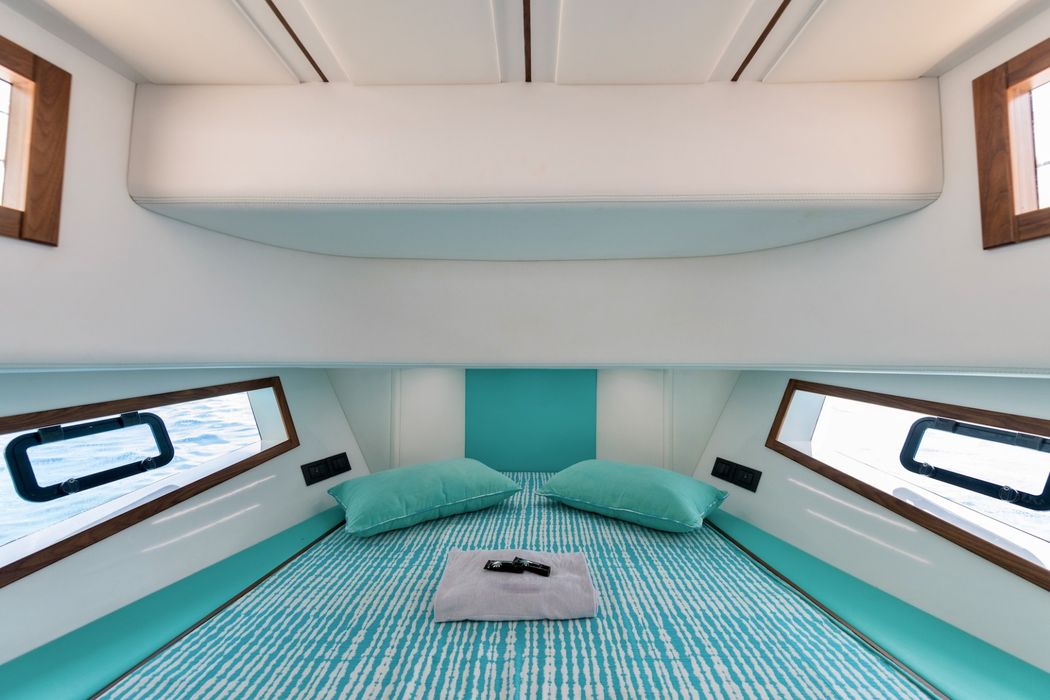 Allure 38