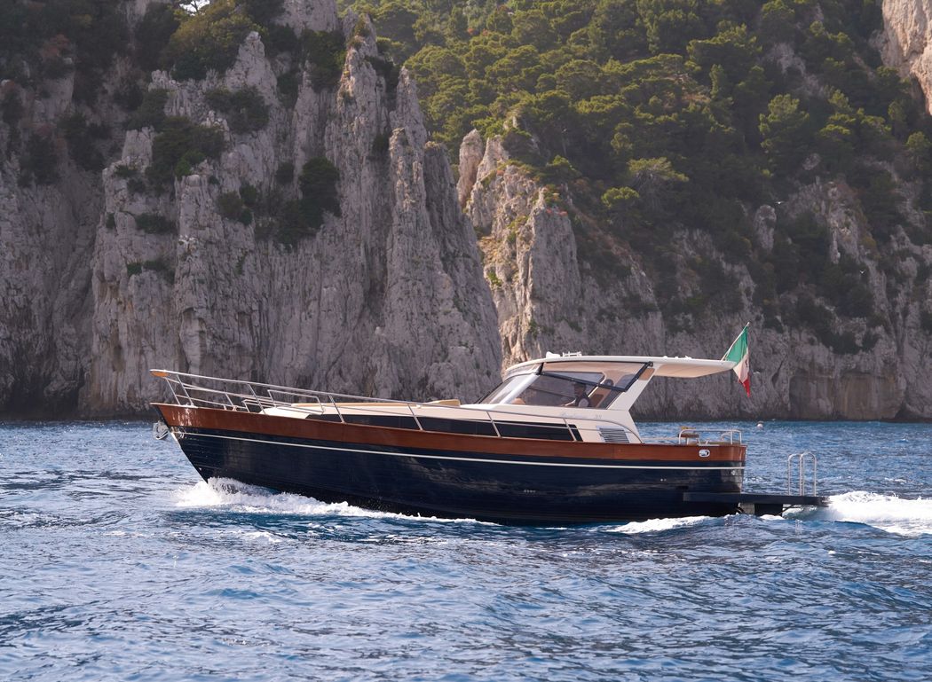 Futura 38